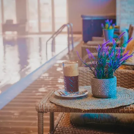 Ada Hotel 4*